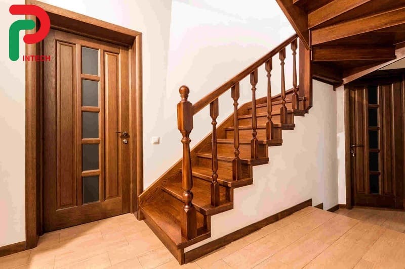 Hướng Dẫn Vệ Sinh Và Bảo Dưỡng Cửa Thép Vân Gỗ Chống Cháy