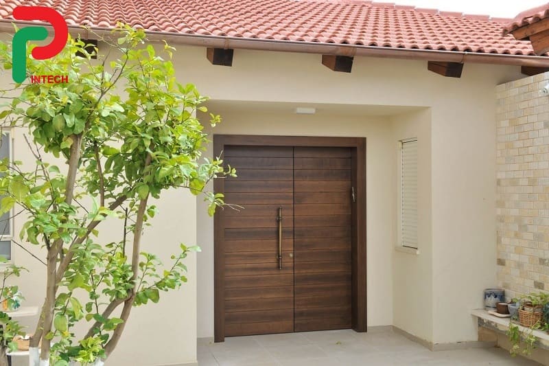 Hướng Dẫn Vệ Sinh Và Bảo Dưỡng Cửa Thép Vân Gỗ Chống Cháy