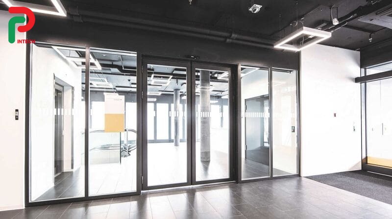 Báo Giá Cửa Kính Chống Cháy Theo Độ Dày Kính Và Khung Thép