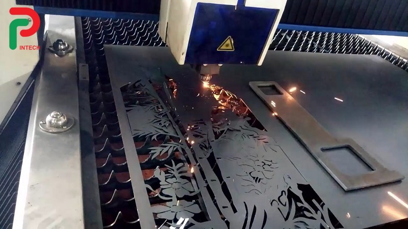 Hướng dẫn cách chọn nguồn tia Laser khi cắt Laser Nhôm tấm