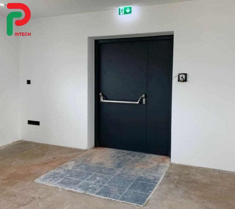 Cửa Chống Cháy Bắc Giang: Nhu Cầu Cấp Thiết Cho Nhà Xưởng, Chung Cư