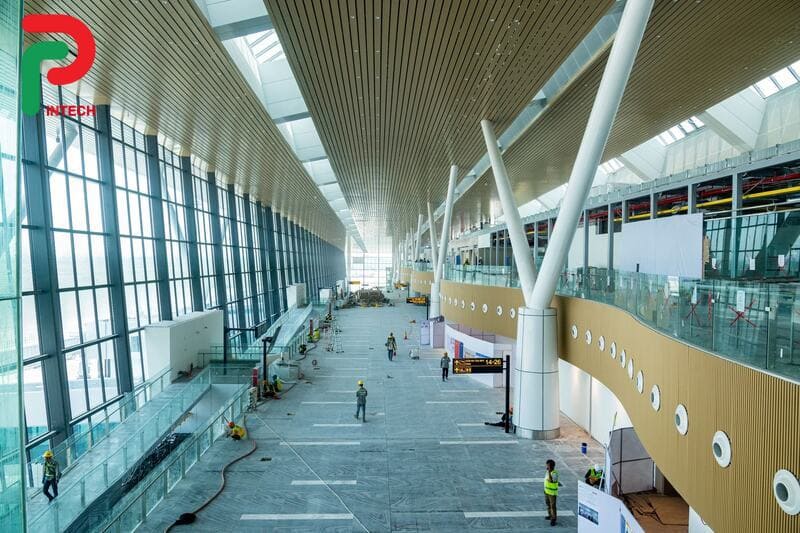 Cửa Kính Chống Cháy Có Thực Sự An Toàn Hay Chỉ Là Chiêu Trò Quảng Cáo?