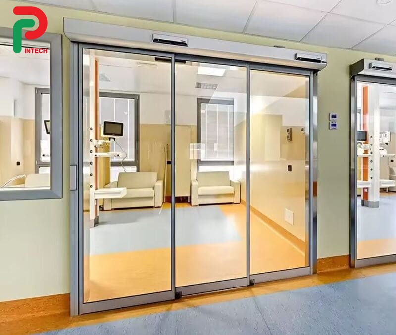 Cửa Lùa Chống Cháy: Kinh Nghiệm Chọn Cho Công Trình Đông Người