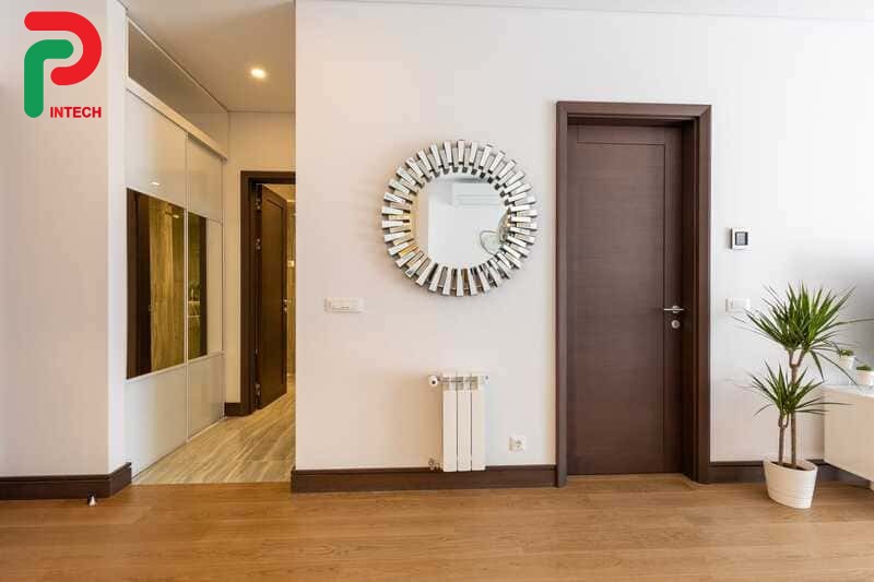 Cửa Sắt Chống Cháy Vân Gỗ Chung Cư: Chốt Bảo Vệ Cư Dân Mỗi Tầng