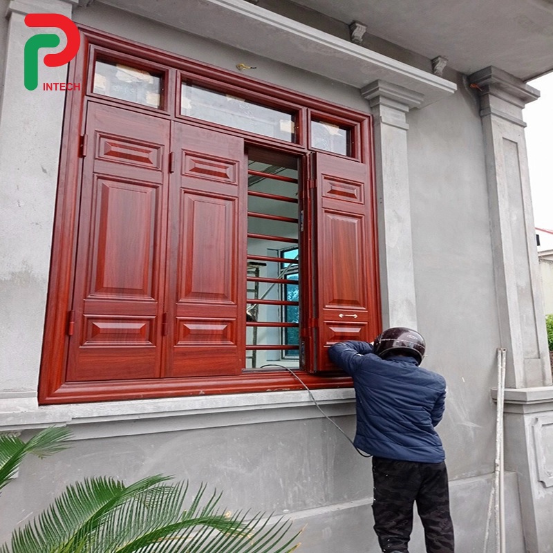 Cửa Sổ Thép Vân Gỗ: Tối Ưu Kích Thước Phù Hợp Khung Tường