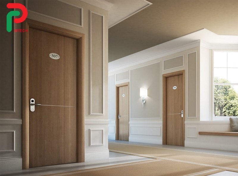 Cửa Thép Giả Gỗ: Bí Quyết Tránh Mua Hàng Kém Chất Lượng