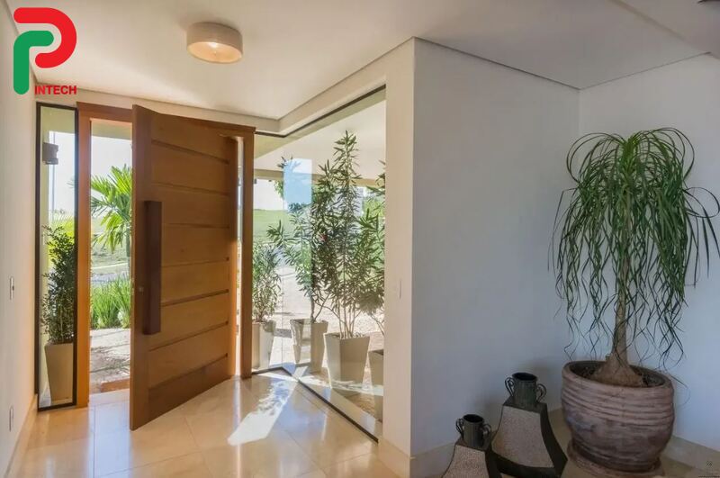 Cửa Thép Vân Gỗ Chống Cháy - Lựa Chọn An Toàn Và Sang Trọng Cho Khách Sạn Và Căn Hộ Chung Cư