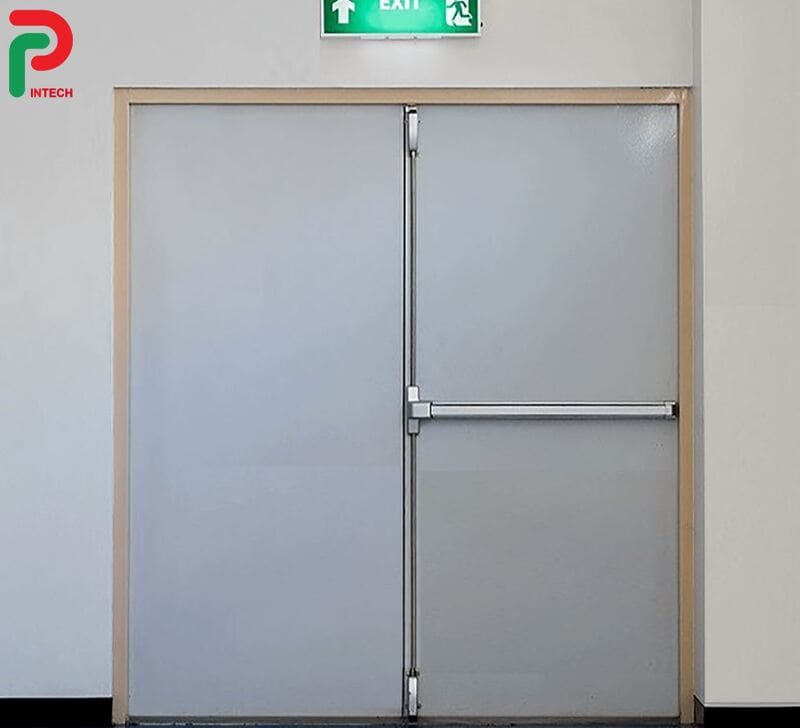 Tầm Quan Trọng Của Cửa Thoát Hiểm Trong Hệ Thống Phòng Cháy Chữa Cháy Tại Chung Cư