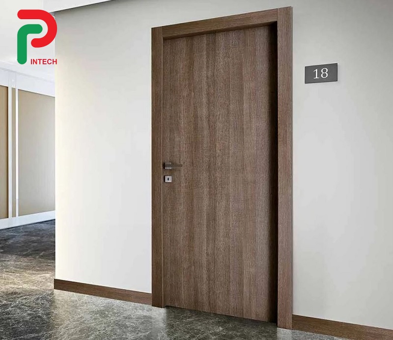 Cửa Vân Gỗ: Kinh Nghiệm Chọn Giá Rẻ Mà Vẫn Đảm Bảo Độ Bền