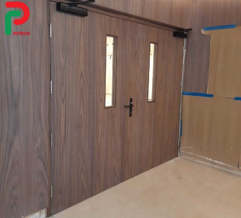 Đơn Vị Thi Công Cửa Chống Cháy Miền Bắc – Có Nên Chọn Phúc Long Intech?