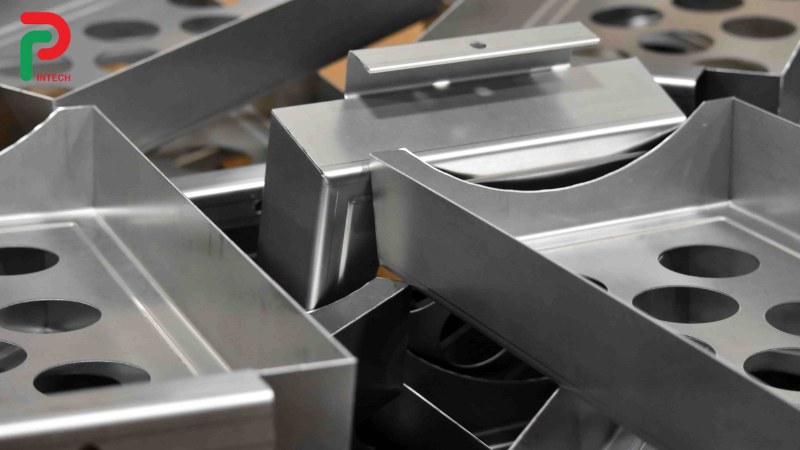 Gia Công Đột Dập Kim Loại - Hạn Chế Cần Lưu Ý Khi Thiết Kế