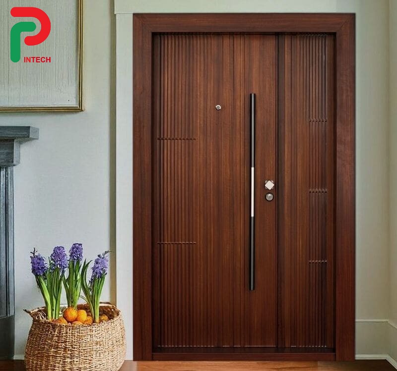 So Sánh Giá Cửa Thép Vân Gỗ Với Cửa Gỗ Tự Nhiên – Đâu Là Lựa Chọn Tối Ưu?