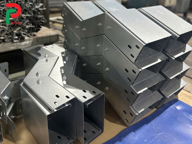 Giá Máng Cáp 200x100 Tháng 10/2026 - Bảng Giá Chi Tiết