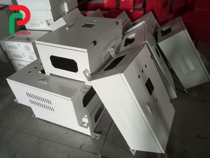 Giá Vỏ Tủ Điện 400x600x200 - Cách Tính Chi Phí Chuẩn Thực Tế