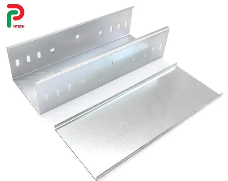 Máng Cáp 300x100 - Mẹo Sửa Lỗi Hở Mối Nối Nhanh, Chuẩn 100%