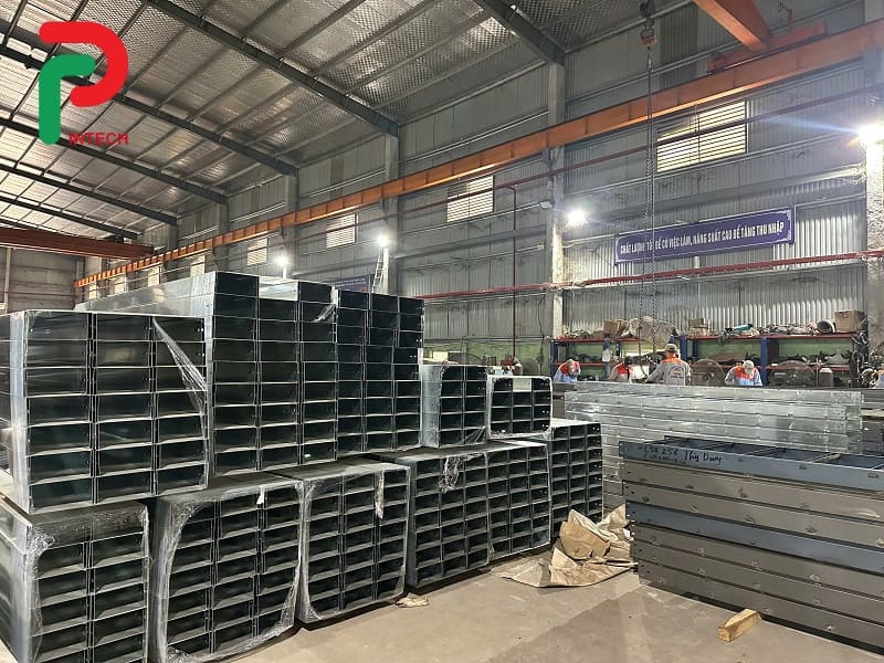 Máng Cáp 300x100 - Phân Tích Nguyên Nhân Hao Mòn Dây Dẫn