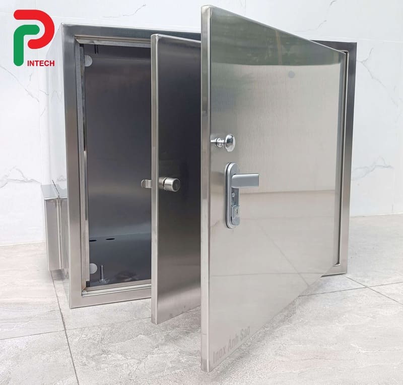 Tủ Điện 2 Lớp Bảo Vệ Biến Tần Ngoài Trời Ra Sao?