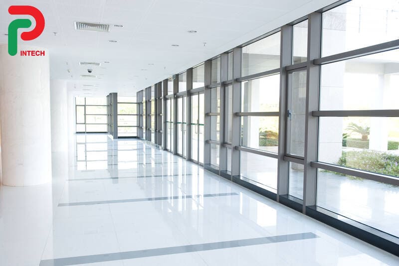 Vách Kính Chống Cháy 120 Phút: Bảo Vệ An Toàn Cho Bệnh Viện, Cơ Sở Y Tế